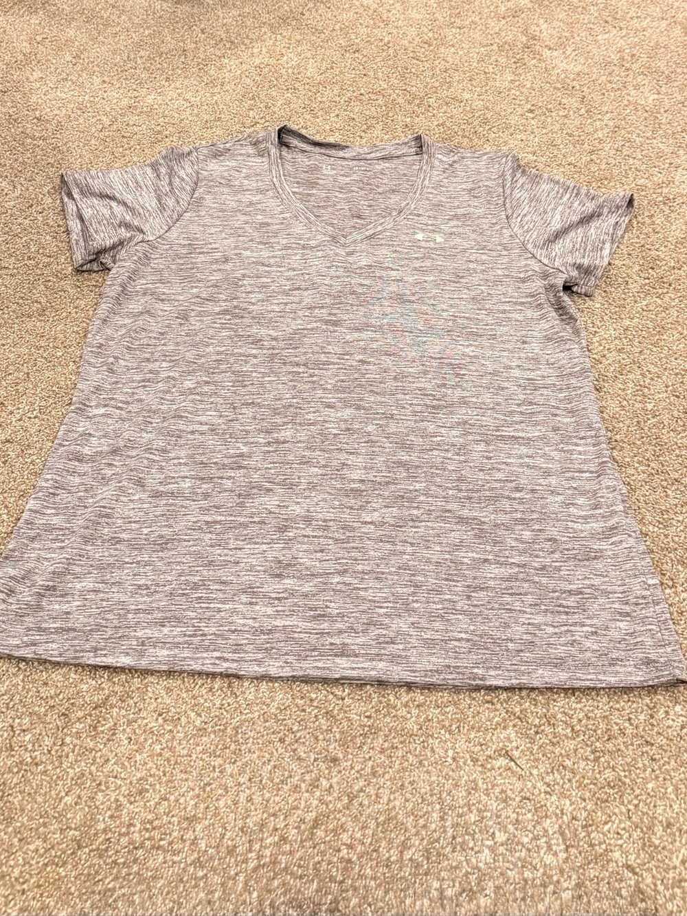 LG Under Armour Heathered Gray Performance Top